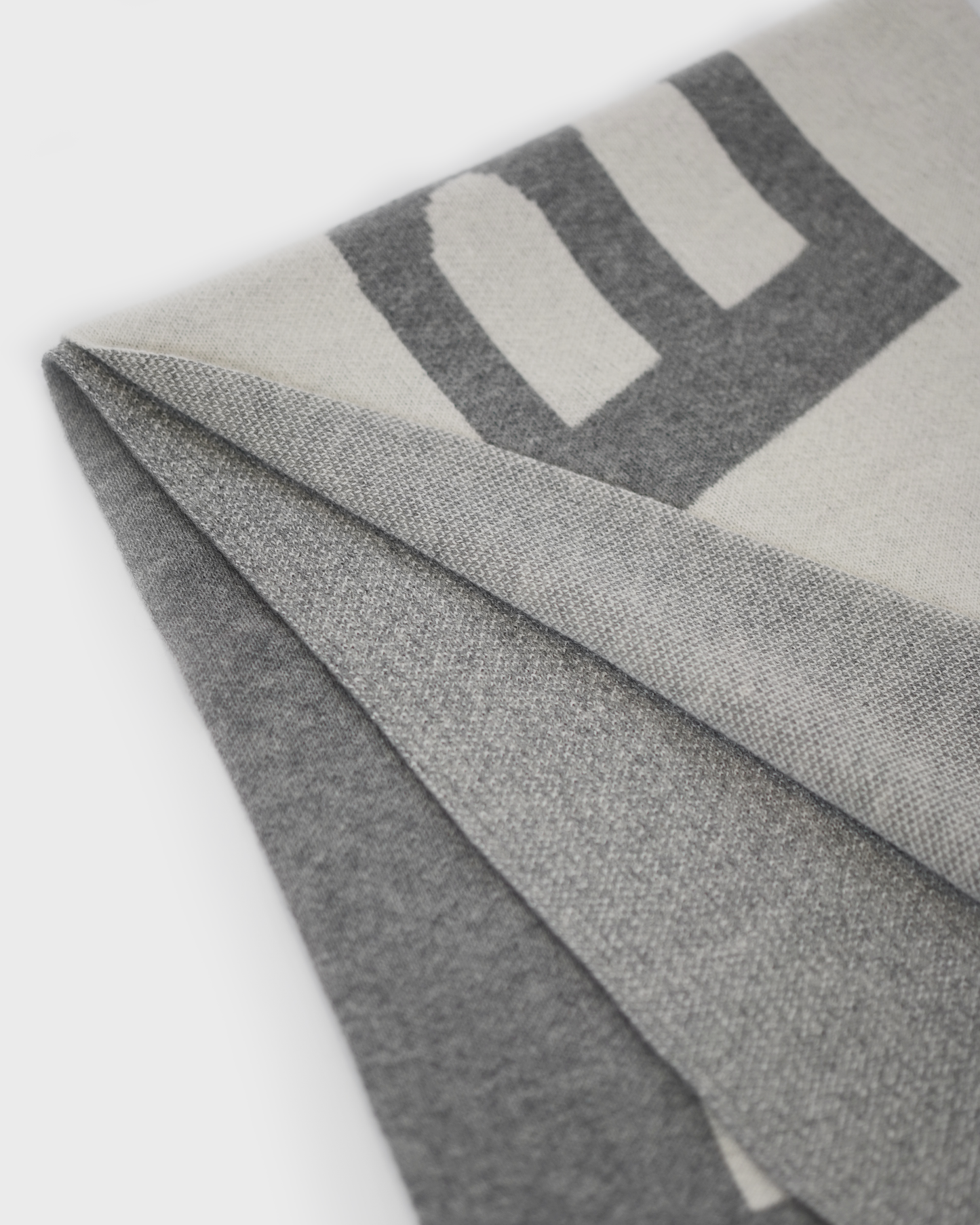 BONZ Scarf