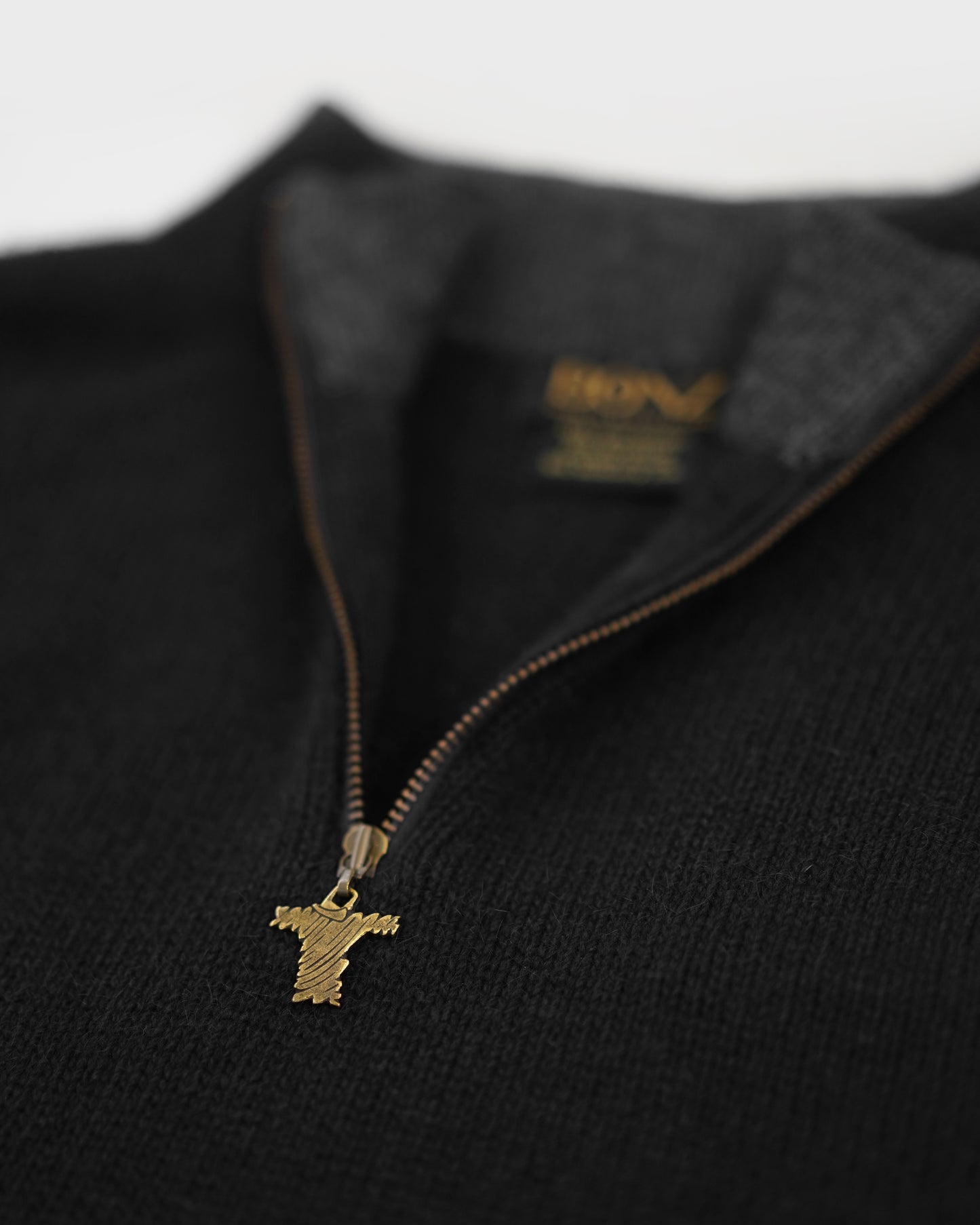 CAPLES ¾ ZIP