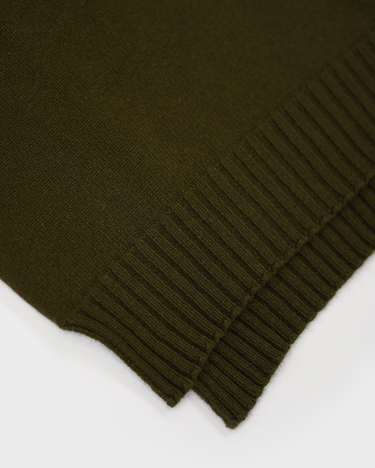 Motatapu Turtleneck
